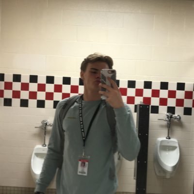 Profile Picture of Gabe Hodge (@g_mh1_) on Twitter