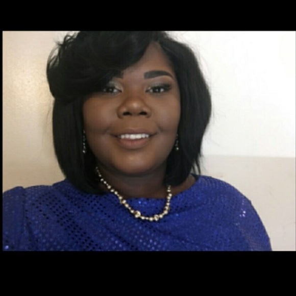 Profile Picture of Lashonda Lewis (@lashonda12345) on Poshmark