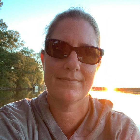 Kristi Beaven - Poshmark Profile Picture of Kristi Beaven (@kristi410) on Poshmark