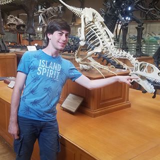 Profile Picture of Adrien Decesvre (@adrien.decesvre) on Facebook