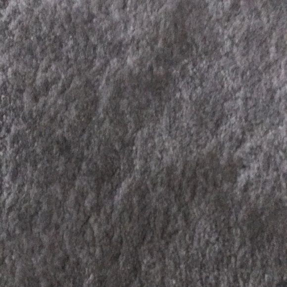 Profile Picture of Kourtney Peneschi (@kourt_518) on Poshmark