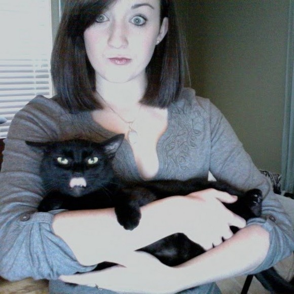 Meghan Mageles - Poshmark Profile Picture of Meghan Mageles (@thirstyowl) on Poshmark