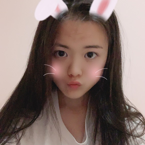 Profile Picture of Annie Zhang (@halfslinky) on Poshmark