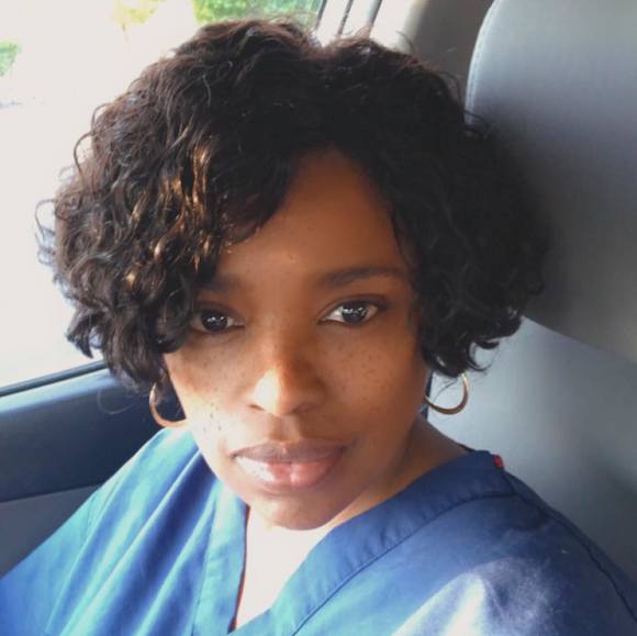 Profile Picture of Jackie Markham moore (@davisjacqulin) on Poshmark