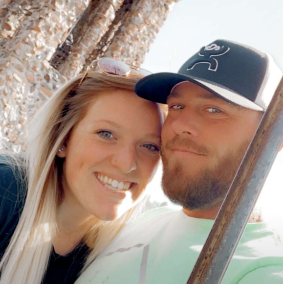 Profile Picture of Zach Reeves (@zachreeves) on Poshmark