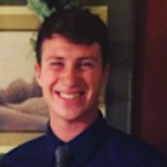 Profile Picture of Shane Kern (@shanekern4106) on Poshmark