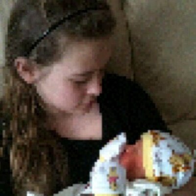 Profile Picture of Tia Henderson (@nick_reay) on Twitter