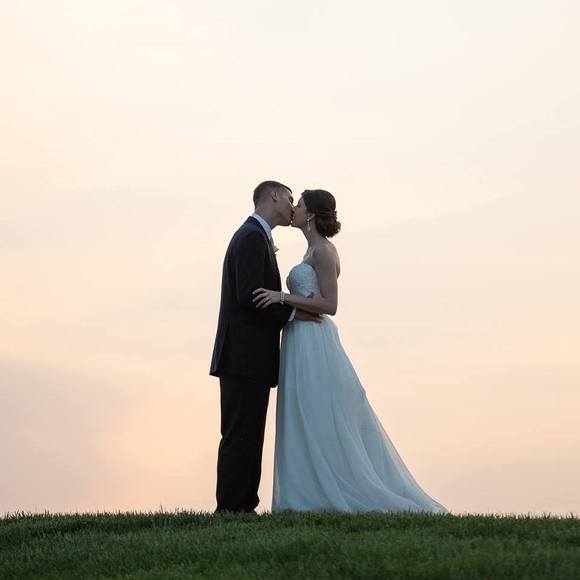 Profile Picture of Megan Cavera (@megan_buckland) on Poshmark