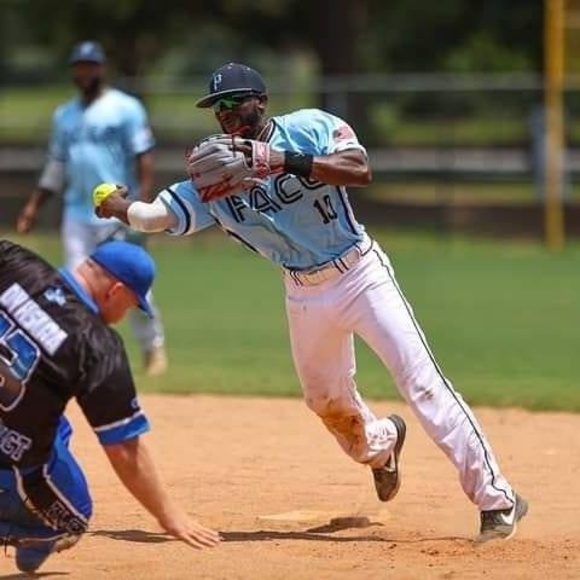 Profile Picture of Brandon Ponder (@brandonponde398) on Poshmark