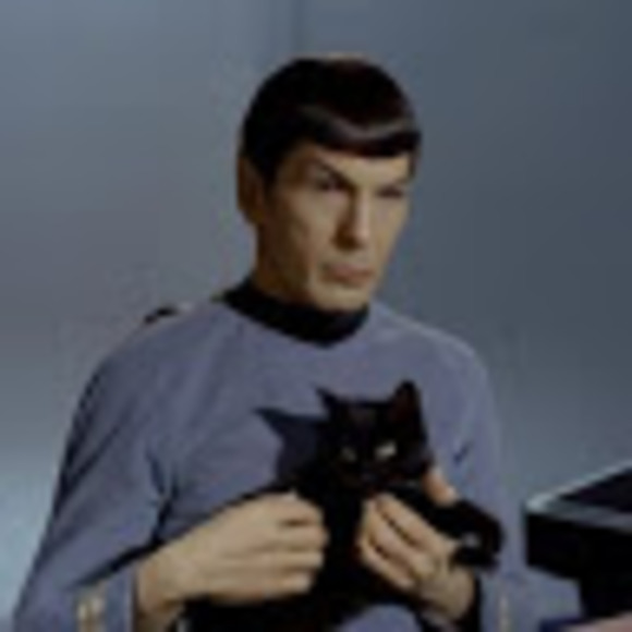 Zoe Becker - Poshmark Profile Picture of Zoe Becker (@zeebeeeeee) on Poshmark