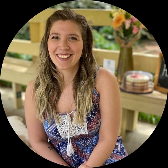 Profile Picture of Hillary Mokris (@hillykelley) on Poshmark