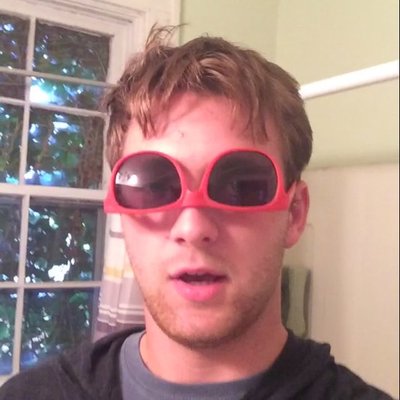 Profile Picture of John (@john_moger) on Twitter