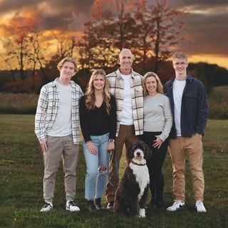 Profile Picture of Amy Simmons (@amysimmons74) on Instagram