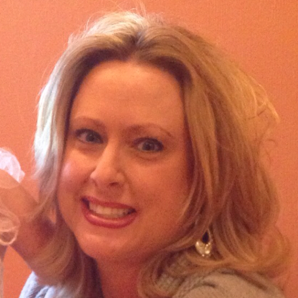 Profile Picture of Christi Crone (@christicrone) on Poshmark
