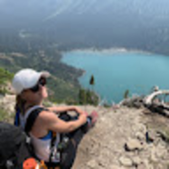 Profile Picture of Morgan Miciak (@mo_chuck) on Poshmark