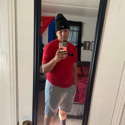 Profile Picture of Christopher Candelaria (@Christo15321103) on Twitter