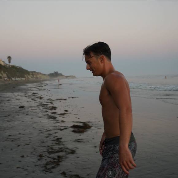 Profile Picture of Xen Janulis (@xjanulis) on Poshmark