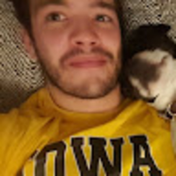 Profile Picture of Austin Dean (@austindean351) on Poshmark