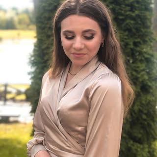 Profile Picture of Julianna Curry (@curry.julianna) on Instagram