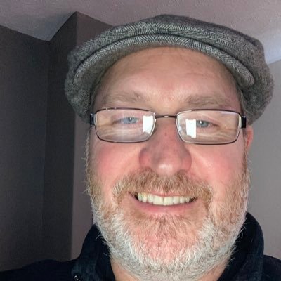 Profile Picture of Lee Hanson (@lfhkro) on Twitter