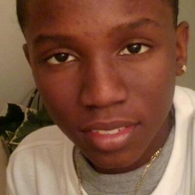 Profile Picture of _¥LivinThèRoyalLife¥ (@DerrickRoyal) on Twitter