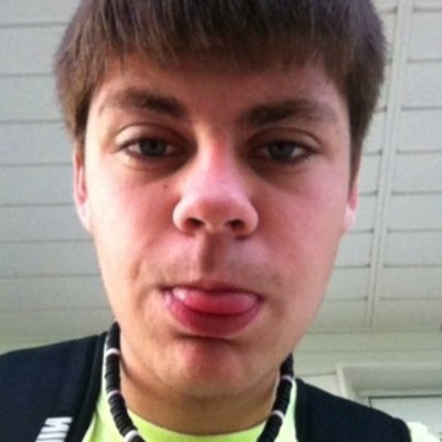 Profile Picture of Corey Buster (@bustet30) on Twitter
