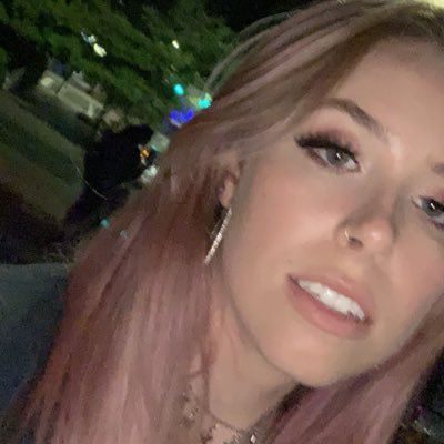 Profile Picture of Trick (@mikkilee62) on Twitter