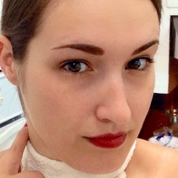 Profile Picture of Leeann Mcdaniel (@leeannabelle28) on Poshmark