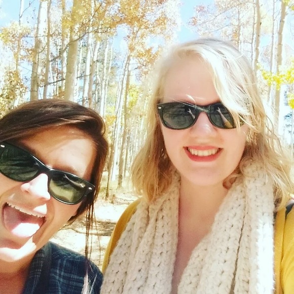 Profile Picture of Christina Walley (@cwalley12) on Poshmark