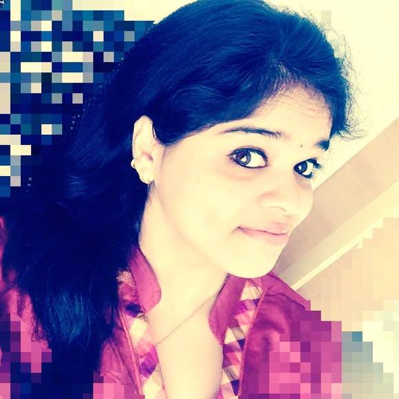 Profile Picture of Shalini Shanmuga sundaram (@shalinishanmuga) on Poshmark