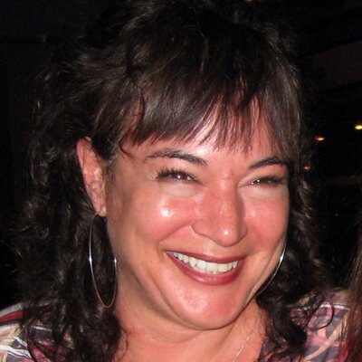 Profile Picture of Danielle Paquin (@danner424) on Twitter