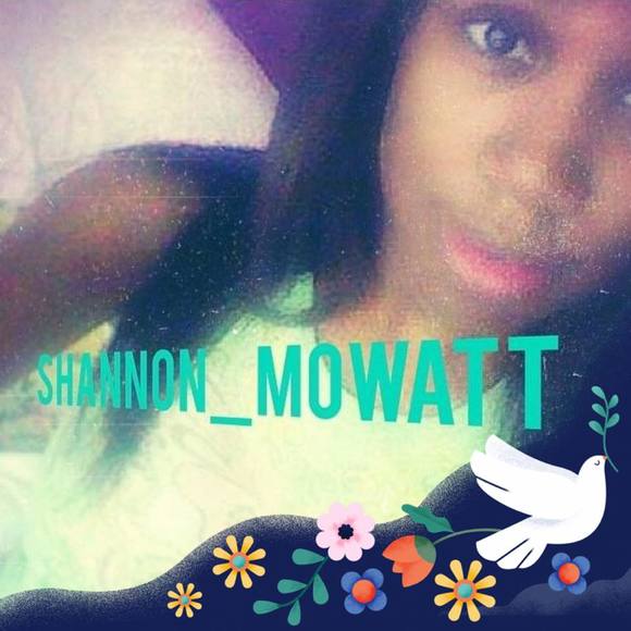 Profile Picture of Shannon Mowatt (@firefox5013) on Poshmark