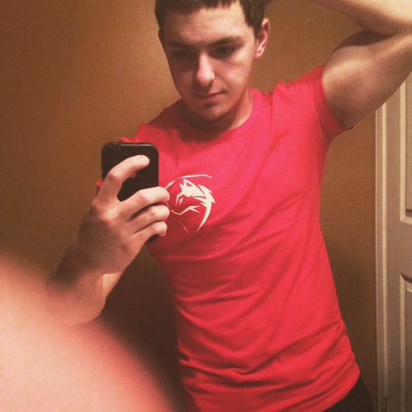 Profile Picture of Austin Fox (@austinnfoxxx) on Poshmark