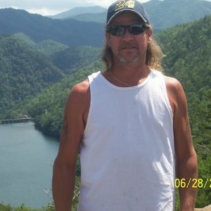 Profile Picture of Robert Benfer (@slobio24) on Myspace