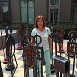 Profile Picture of Lori Holcomb (@holcomb3640) on Instagram