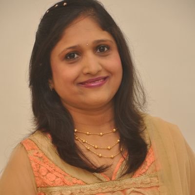 Profile Picture of Foram Sheth (@Mona1107) on Twitter