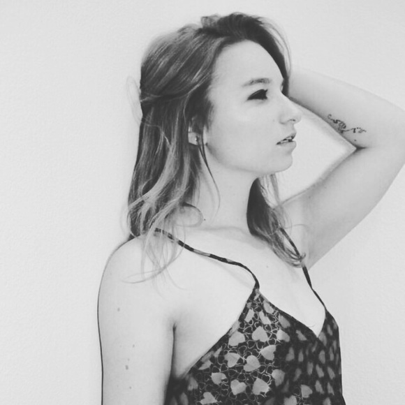 Profile Picture of Brooke Sikkema (@brookescloset14) on Poshmark