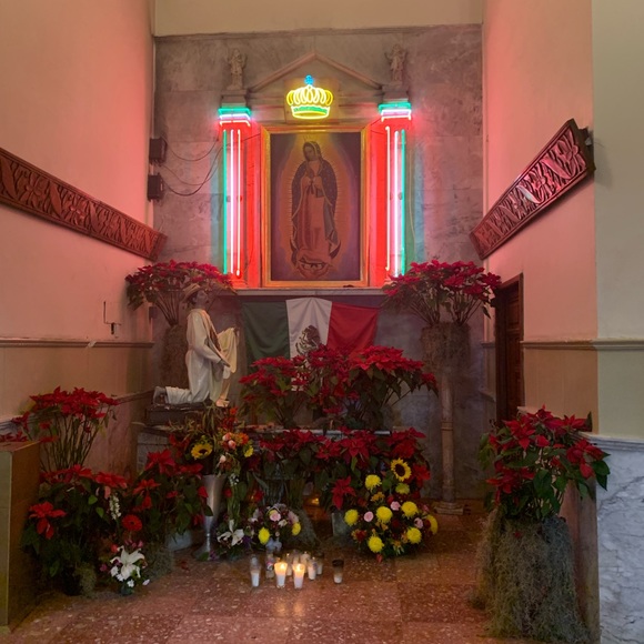 Profile Picture of Alexa Arguello (@alexaarguell491) on Poshmark