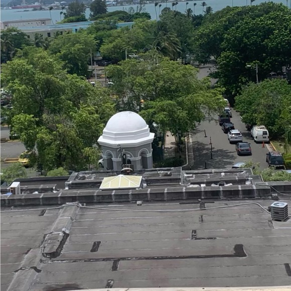 Profile Picture of Jason Graham (@jgwue) on Poshmark