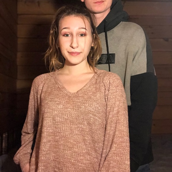 Keasha Johnson - Poshmark Profile Picture of Keasha Johnson (@keashameri) on Poshmark