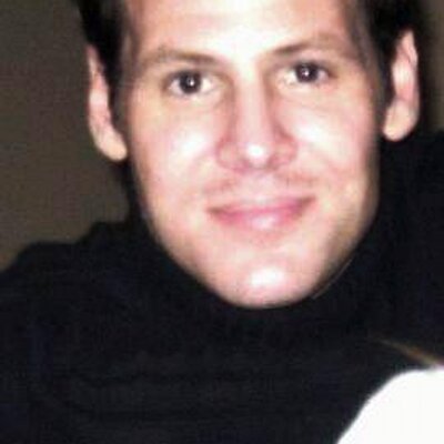 Profile Picture of Kevin Seastrand (@BevHills90210) on Twitter