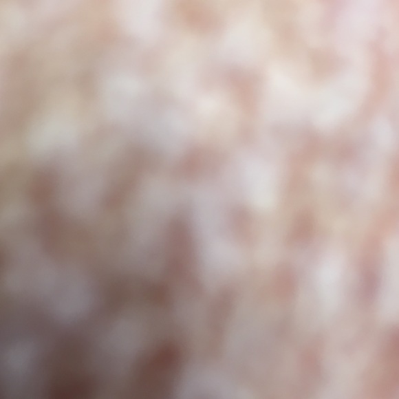 Profile Picture of Andrea Glasgow (@alg003) on Poshmark