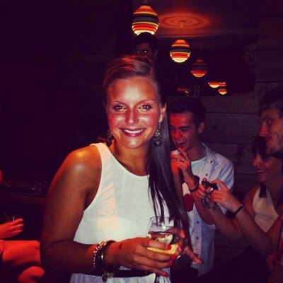 Profile Picture of Alice Craig (@Alice_Craig) on Twitter