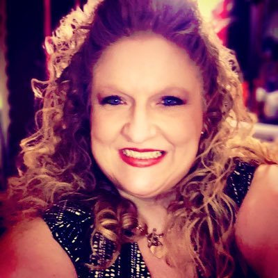 Profile Picture of Michelle Lynn Herman (@MichelleLynnH19) on Twitter