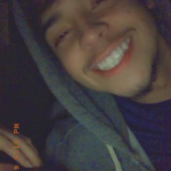 Profile Picture of Steven Salinas (@stevensalina931) on Poshmark