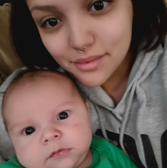 Mercedes Gabourie - Poshmark Profile Picture of Mercedes Gabourie (@cedejade616) on Poshmark