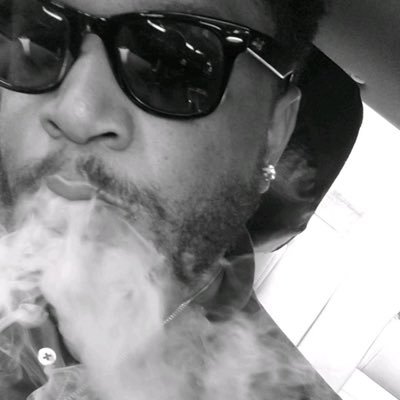 Profile Picture of Charley Davidson (@G00DLUCK_Chuck) on Twitter