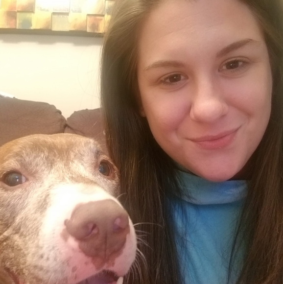 Kayla Tortoriello - Poshmark Profile Picture of Kayla Tortoriello (@kaylatort) on Poshmark