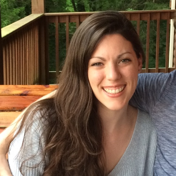 Profile Picture of Christie Hendrich (@chendrich) on Poshmark