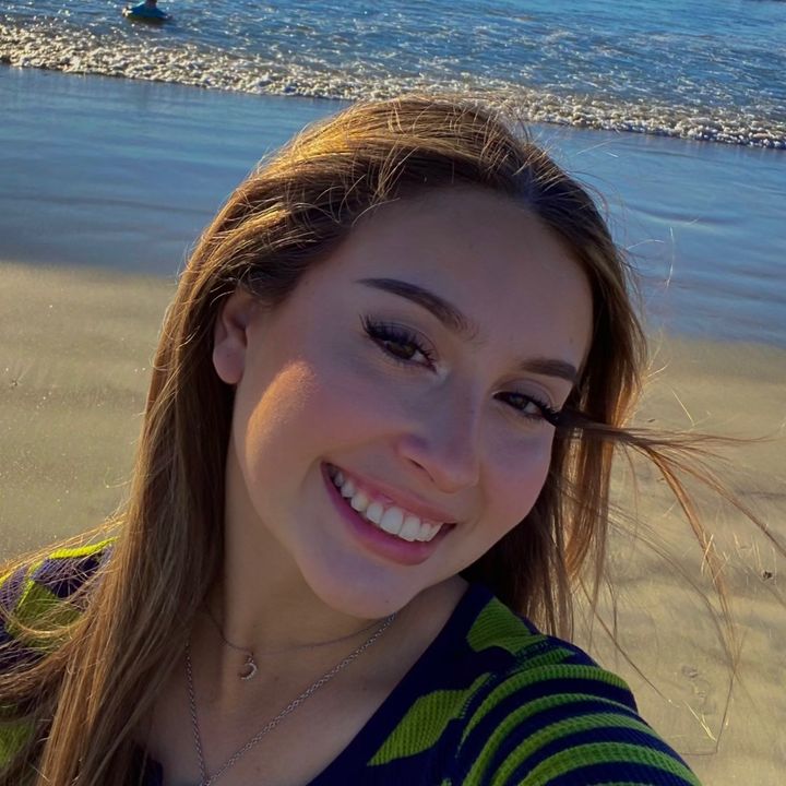 Profile Picture of   ariel <3(@ariielnicolee) |... (@ariielnicolee) on Tiktok